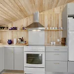 Three-bedroom In Bjert * Binderup Strand