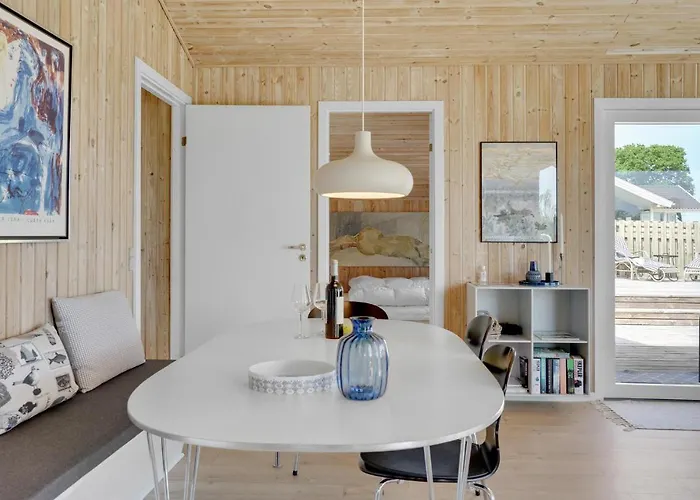 Three-bedroom In Bjert *